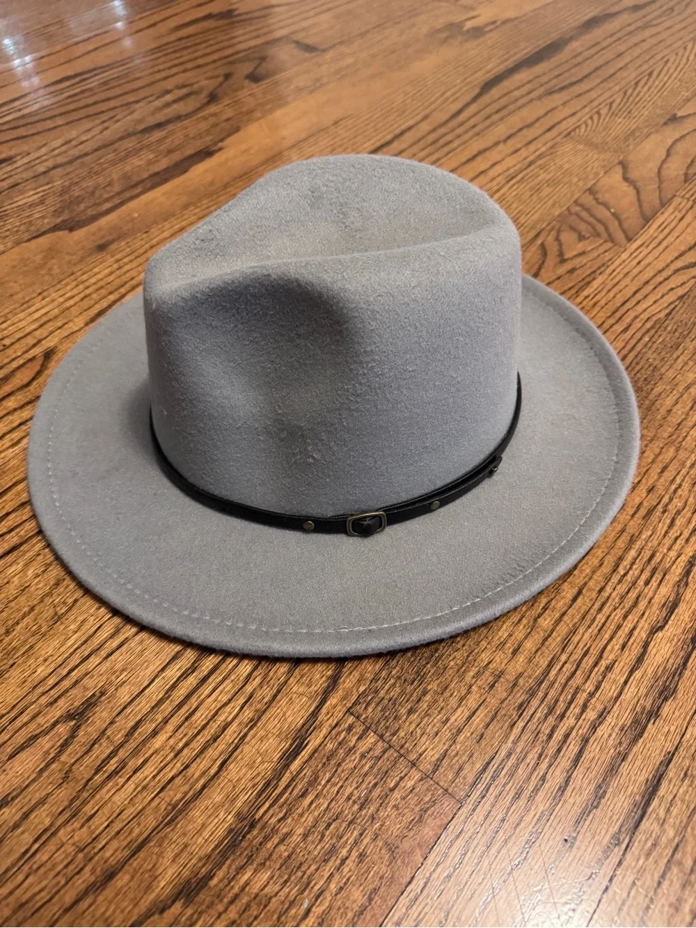 Gray Wide-Brim Felt Fedora with Slim Black Band